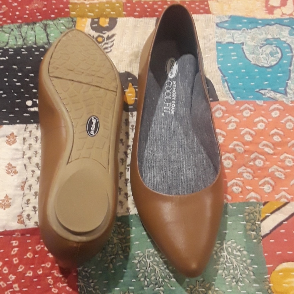 Dr. Scholls memory foam flats s 8